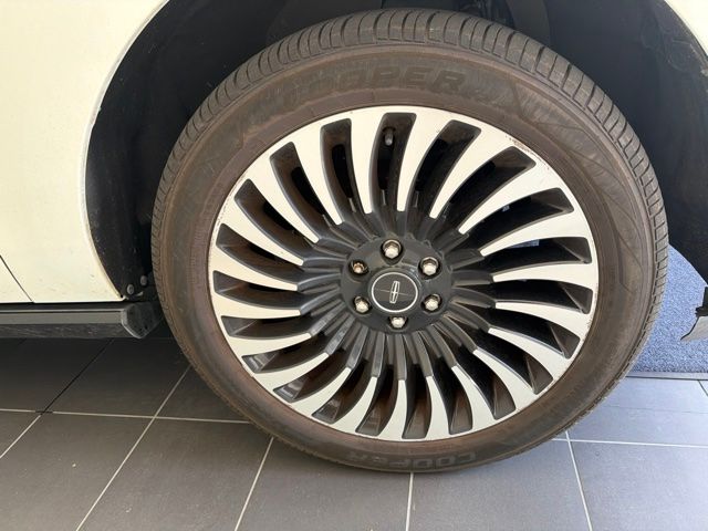 2020 Lincoln Navigator L Black Label - 3