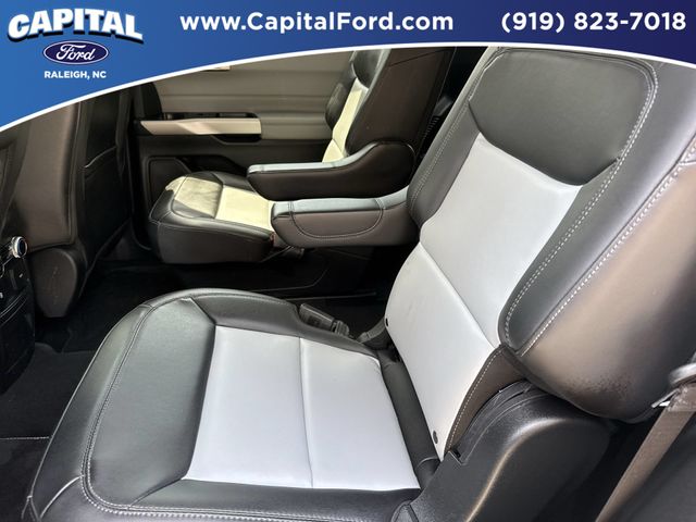 Used 2024 White Ford XLT image 18