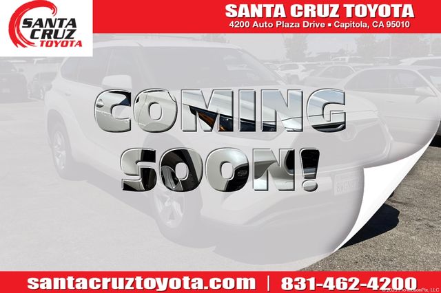 White (Blizzard Pearl) 2021 Toyota Highlander SUV / Crossover Front-Wheel Drive 8-Speed Automatic