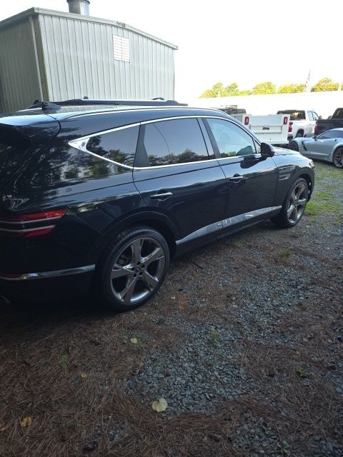 Used 2022 Black Genesis 3.5T image 7