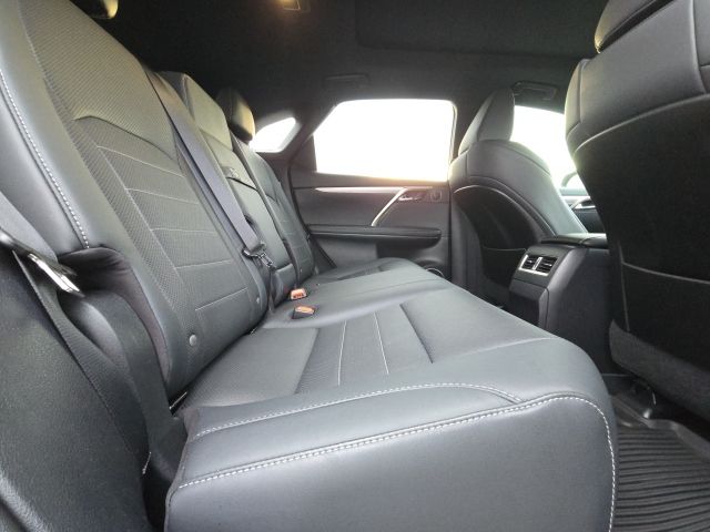 2022 Lexus RX 350 F Sport Handling:B02044
