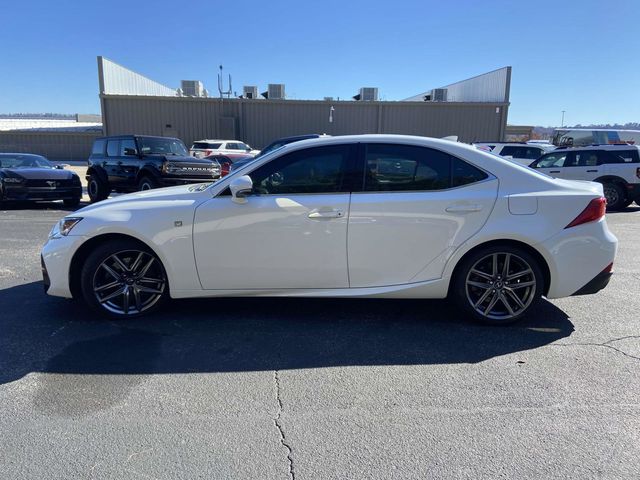 2017 Lexus IS 200t 7