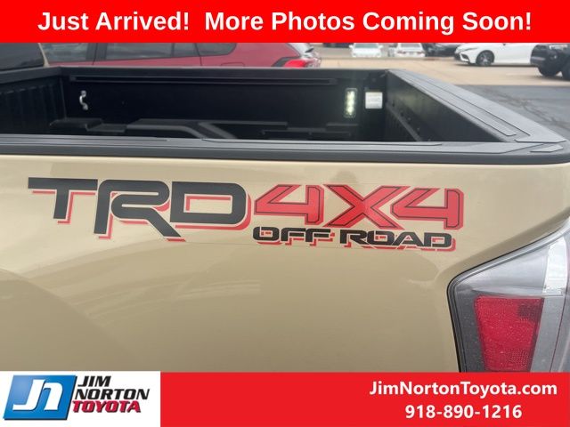 2020 Toyota Tacoma TRD Off-Road 6