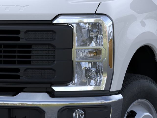New 2026 White Ford XL image 18