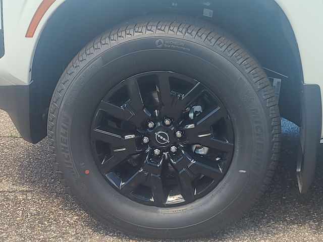 New 2026 Nissan Frontier Truck