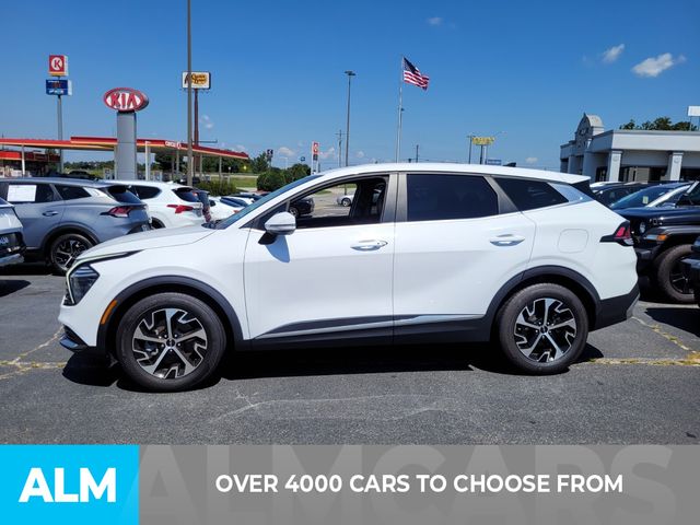 2024 Kia Sportage EX photo 2