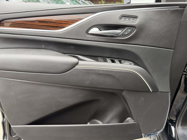 Used 2022 Cadillac Escalade ESV SUV