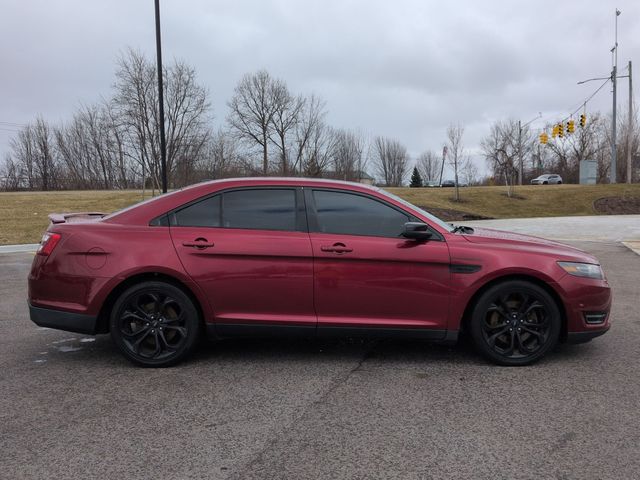 2014 Ford Taurus