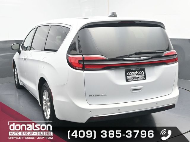 used 2023 Chrysler Pacifica car, priced at $24,653