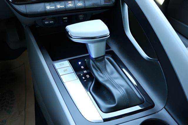 Used Car 2024 Hyundai Elantra  Sel For Sale Under $20,000 In Austin, Texas