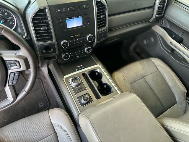 Used 2018 Gold Ford XLT image 21