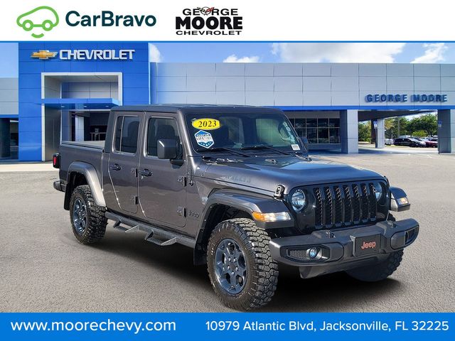 2023 Jeep Gladiator Willys Crew Cab 4WD