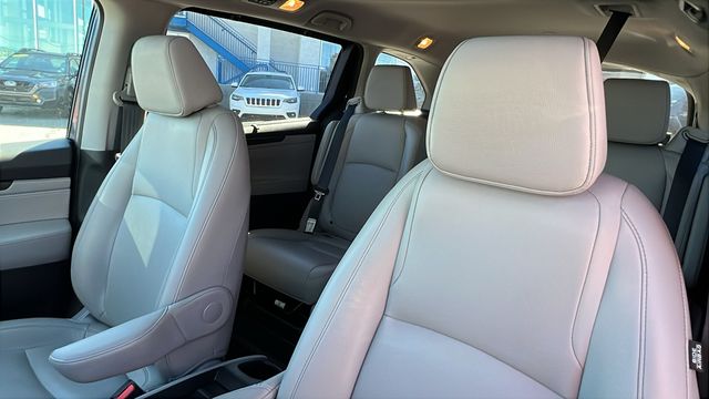 2021 Honda Odyssey EX-L 23