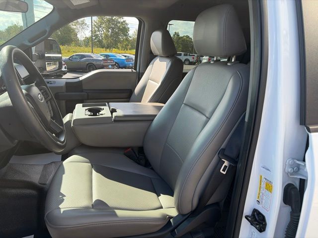 2022 Ford F-250SD XL White at Grove City Ford
