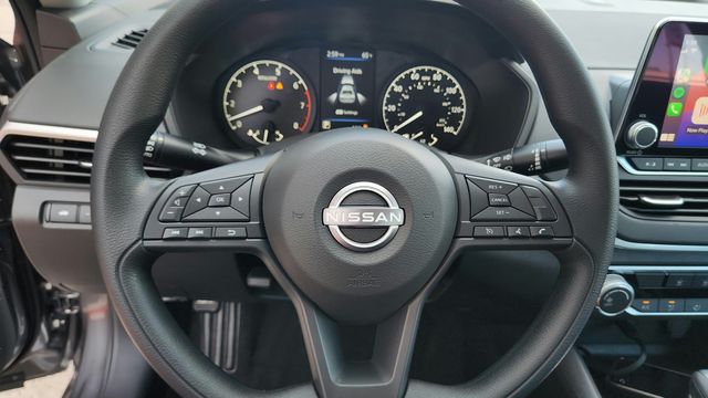 2025 Nissan Altima
