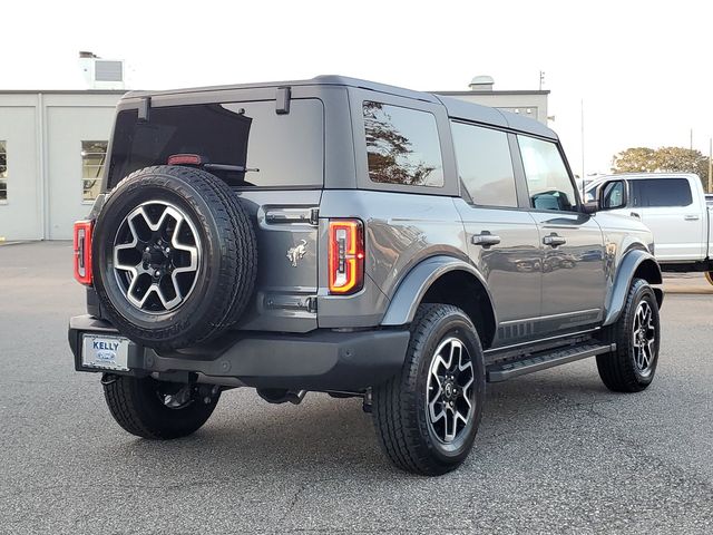 2024 Ford Bronco Outer Banks 7