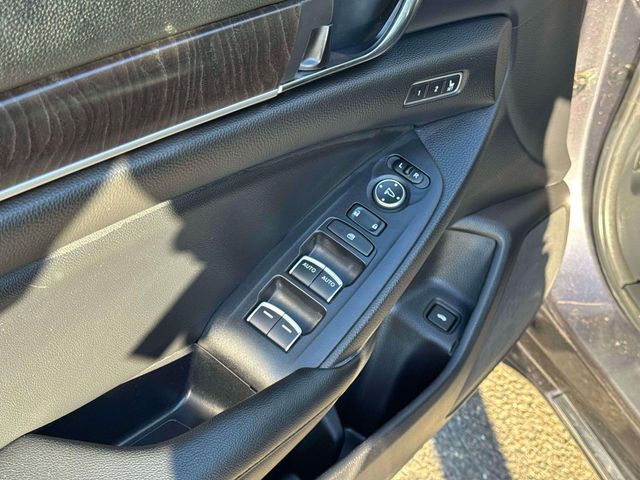 used 2021 Honda Accord Hybrid car, priced at $24,500