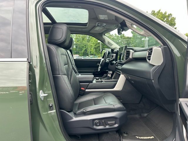 2022 Toyota Tundra Limited - Photo 20
