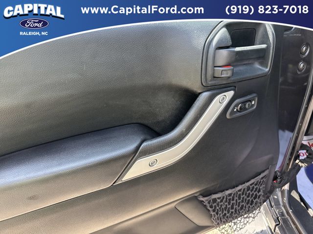 Used 2017 Gray Jeep Unlimited Sahara image 20