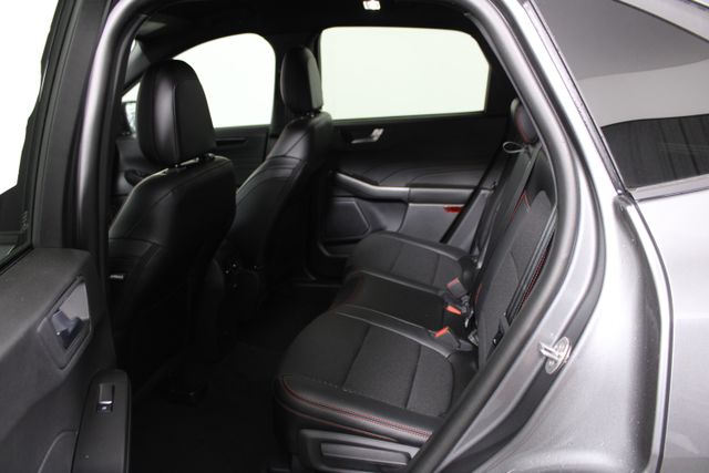 2025 Ford Escape ST-Line photo 6