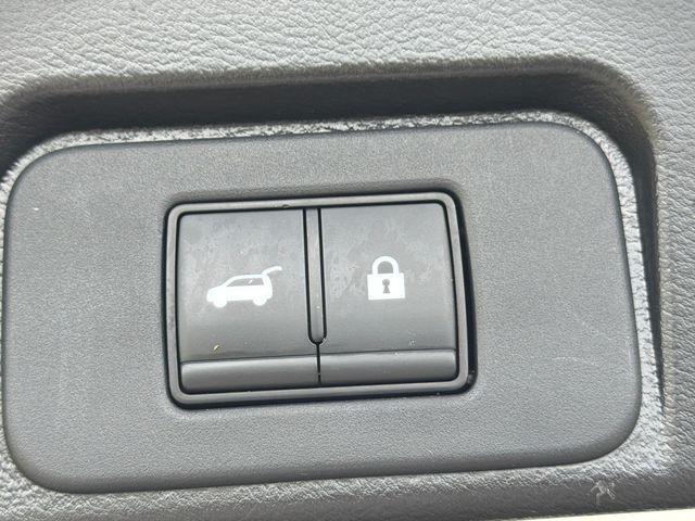 Used 2023 Nissan Rogue SUV