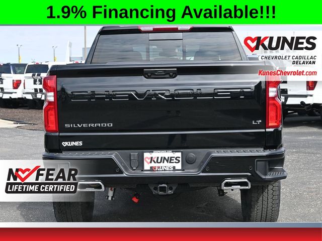 View vehicle photo 5