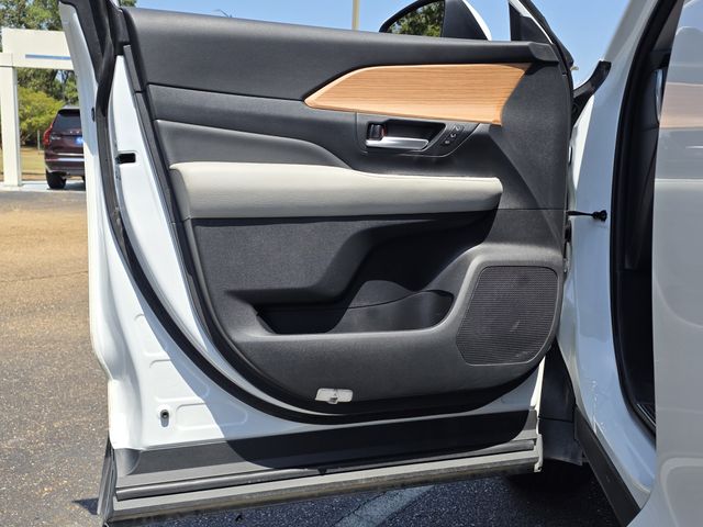 Used 2024 Toyota Grand Highlander SUV