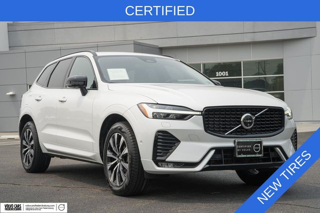Crystal White Metallic 2024 Volvo XC60 SUV / Crossover All-Wheel Drive Automatic