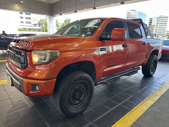 2015 Toyota Tundra 5.7 Auto 4WD FFV TRD Pro Crew Max's photo