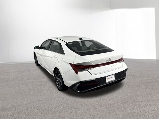 Used 2025 Hyundai Elantra For Sale in Indianapolis, IN