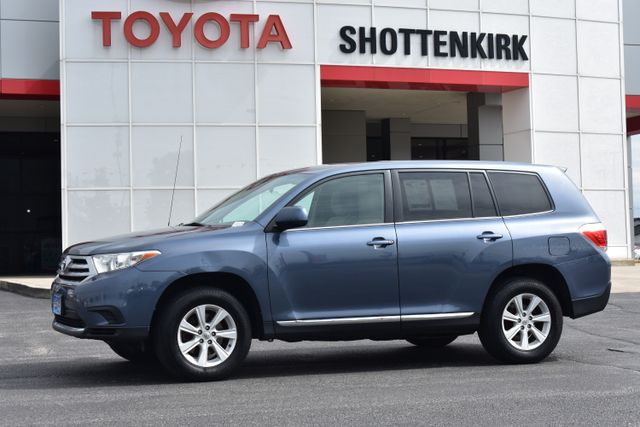 2012 Toyota Highlander SE's photo