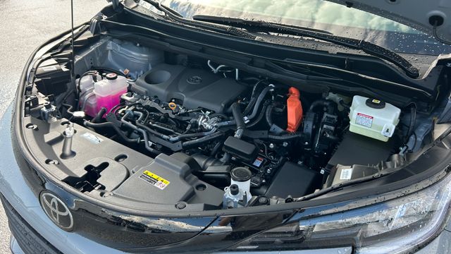 New 2026 Toyota Sienna Van