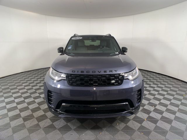 2024 Land Rover Discovery Dynamic SE 9