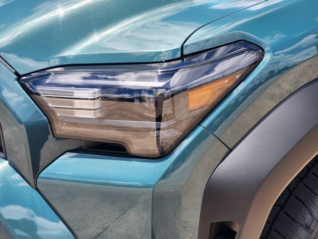 2026 Toyota 4Runner i-FORCE MAX Hybrid TRD Off Road Premium - 5