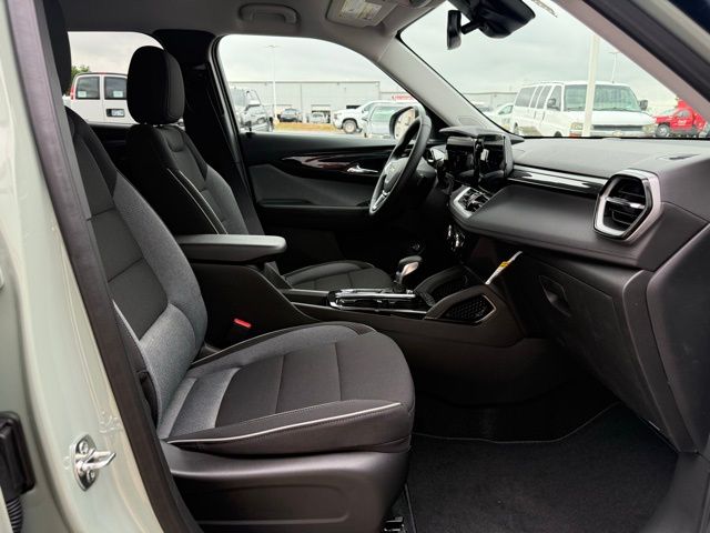 new 2026 Chevrolet TrailBlazer car, priced at $29,175