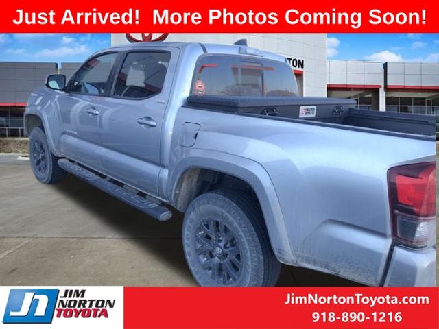 2021 Toyota Tacoma SR5 3