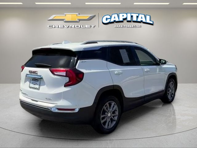 Used 2024 White GMC SLT image 6