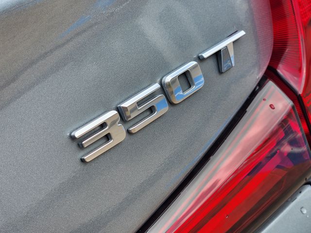 2024 Cadillac XT4 Luxury Silver at Tom Peacock Cadillac