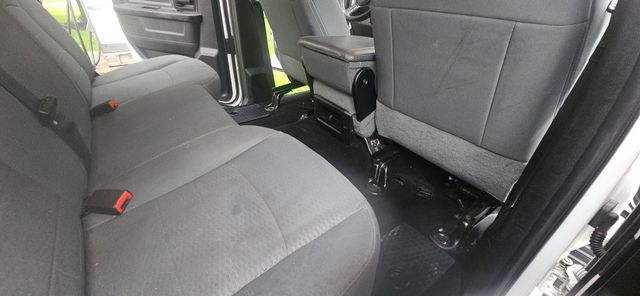 Used 2016 Bright White Clearcoat Ram Tradesman image 7