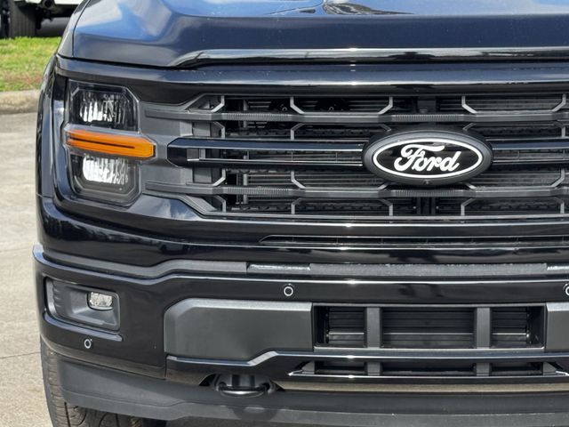 New 2026 Black Ford XLT image 5