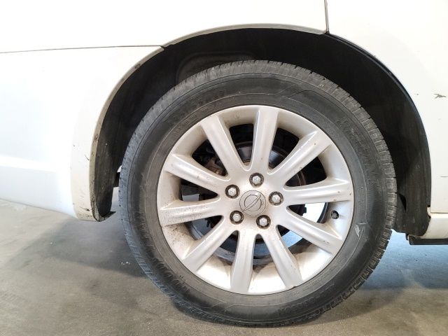 2013 Chrysler 200 Limited FWD Sedan