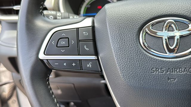 Used 2024 Toyota Highlander Hybrid SUV