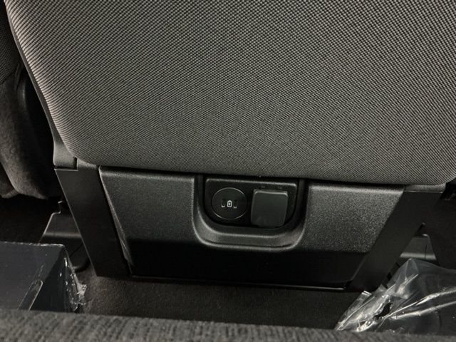 New 2026 Avalanche Ford XL image 24