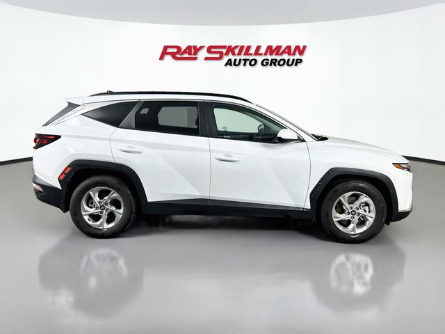 Used 2024 White Hyundai SEL image 8