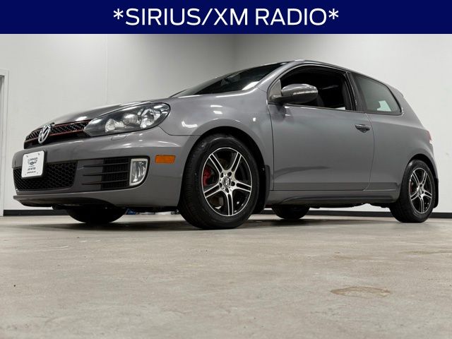 2010 Volkswagen GTI photo