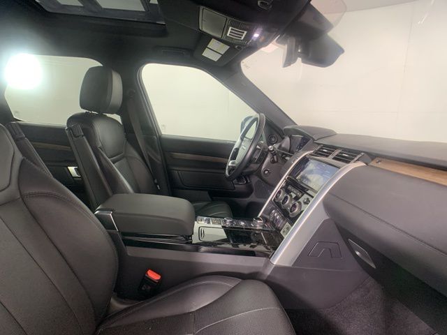 2019 Land Rover Discovery HSE 38