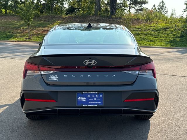 New 2026 Gray Hyundai SEL Sport image 4