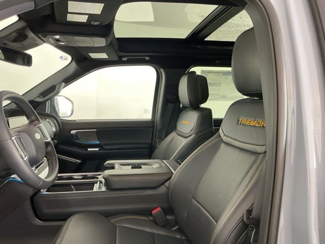 New 2026 Glacier Gray Metallic Tri-Coat Ford Tremor image 14
