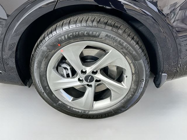 Thumbnail: 2026 Genesis GV70 - 23