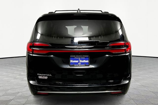 Used 2022 Chrysler Pacifica For Sale in OLIVE BRANCH, MS
